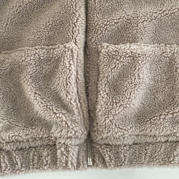 Urban Outfitters Fuzzy Bomber Jacket - Picture 3 of 8